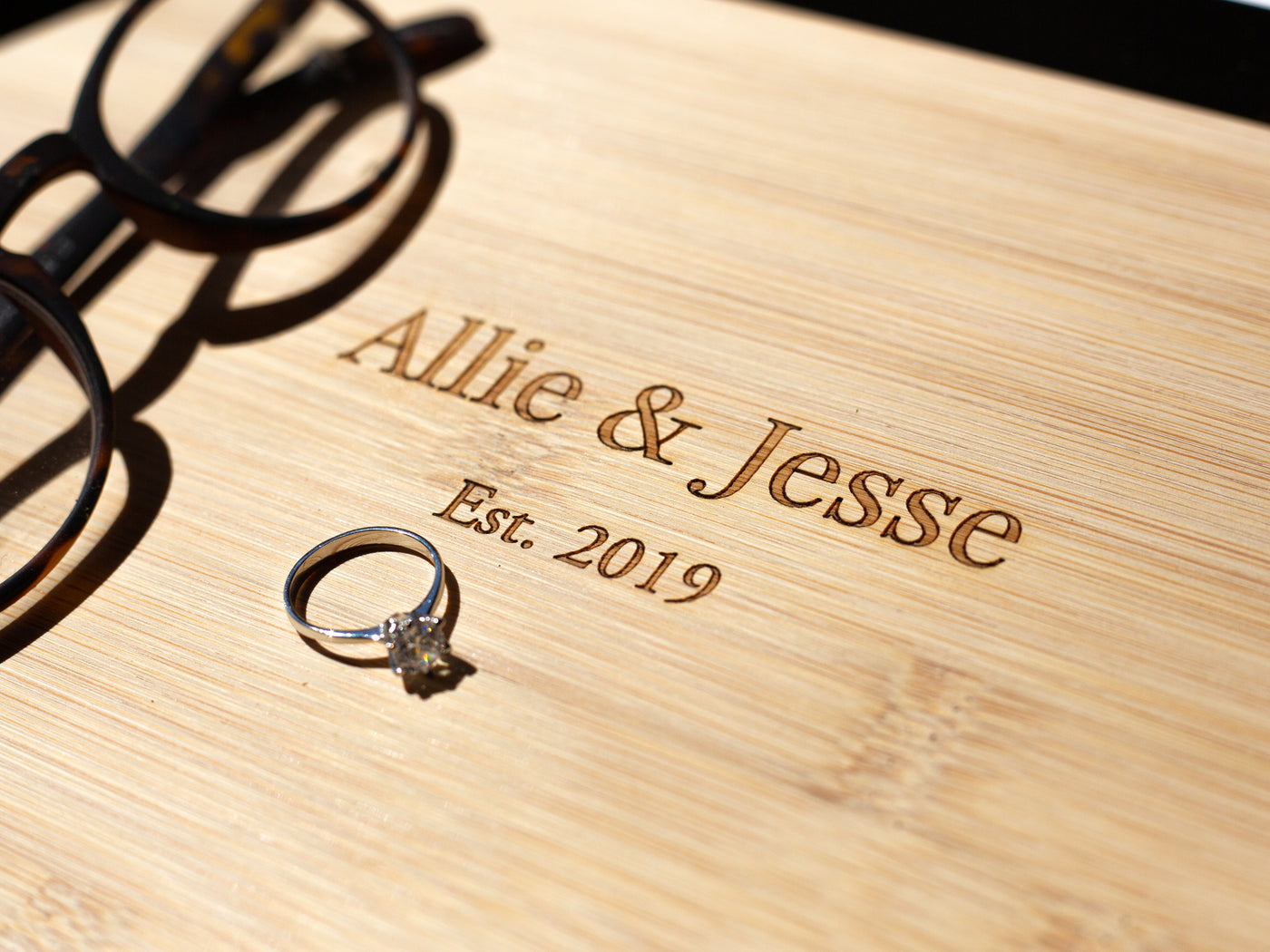 5th anniversary engraved tray