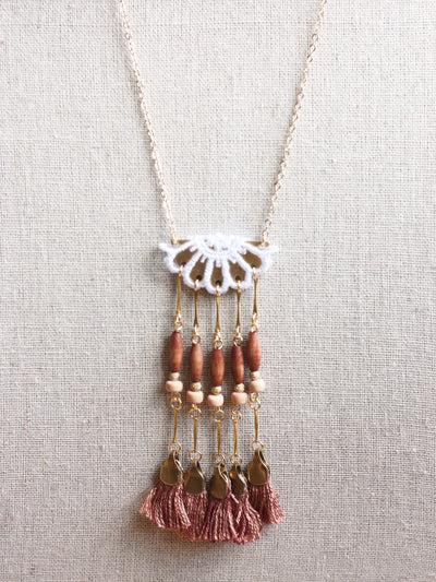 Rosy Lace Necklace